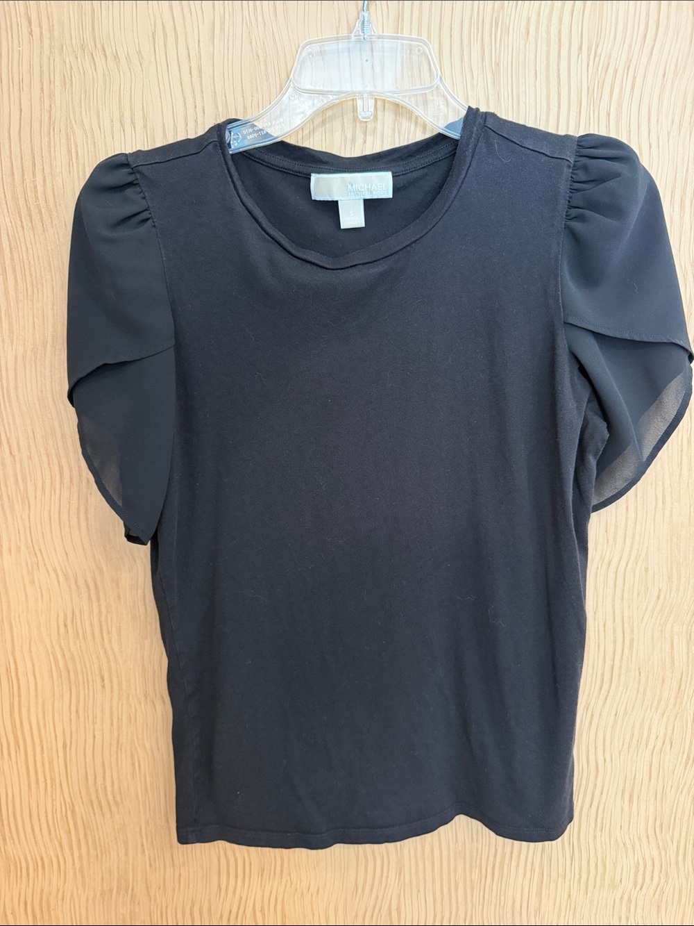 MICHAEL Michael Kors Black Short Puff Sleeve Tee